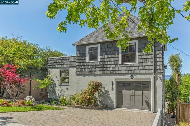 212 Yale Ave, Kensington, CA 94708