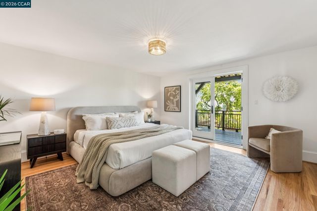 212 Yale Ave, Kensington, CA 94708
