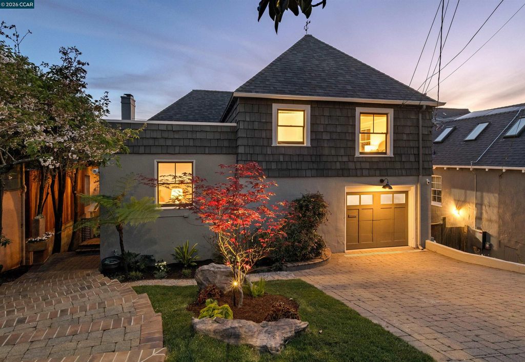 212 Yale Ave, Kensington, CA 94708