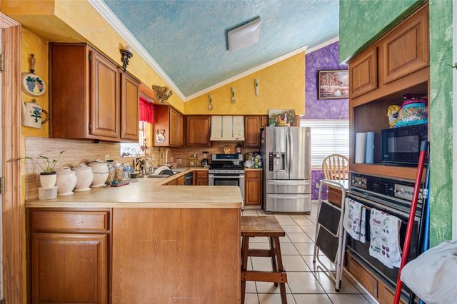 2919 Sunwood Drive, Houston, TX 77038