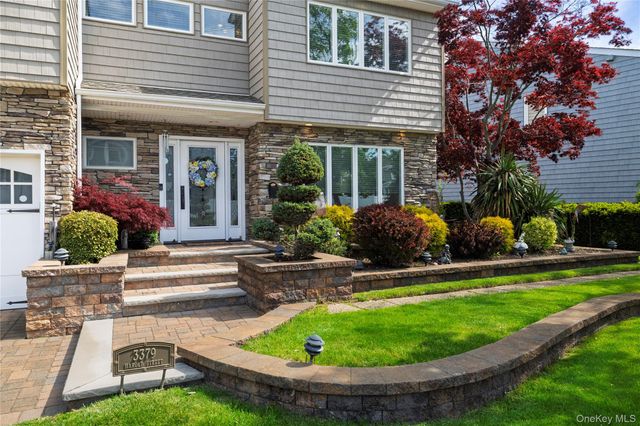 3379 Harold Street, Oceanside, NY 11572