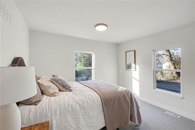 5312 Reeds Road, Mission, KS 66202