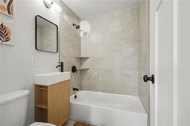 5312 Reeds Road, Mission, KS 66202