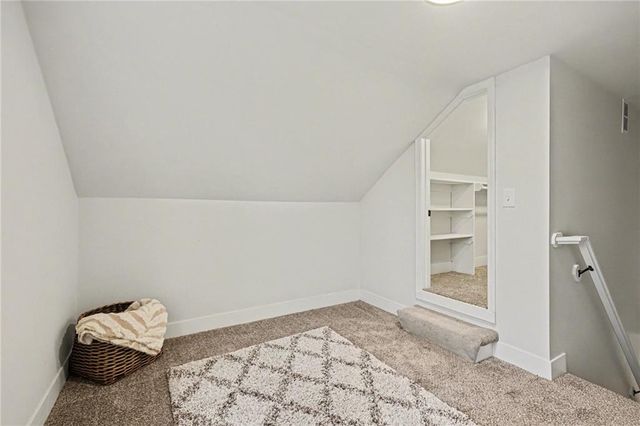 5312 Reeds Road, Mission, KS 66202