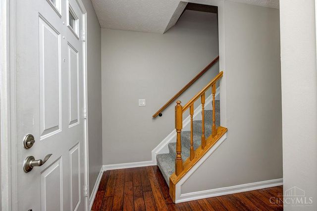 7497 Rolling Meadows Drive, West Chester, OH 45069