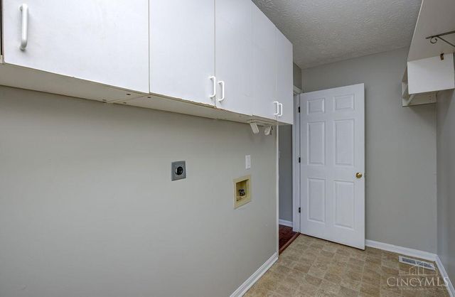 7497 Rolling Meadows Drive, West Chester, OH 45069