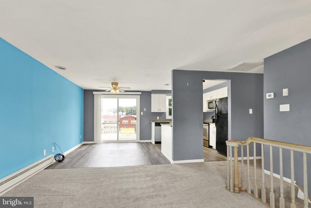 1061 STELLAR DR, Mount Joy, PA 17552