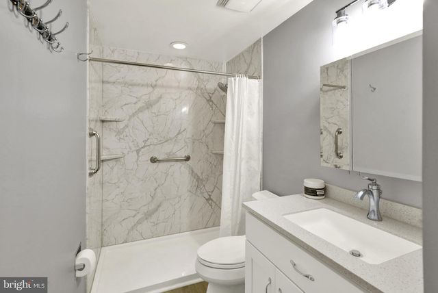 1061 STELLAR DR, Mount Joy, PA 17552