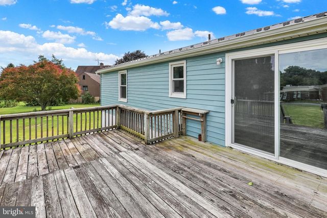 1061 STELLAR DR, Mount Joy, PA 17552