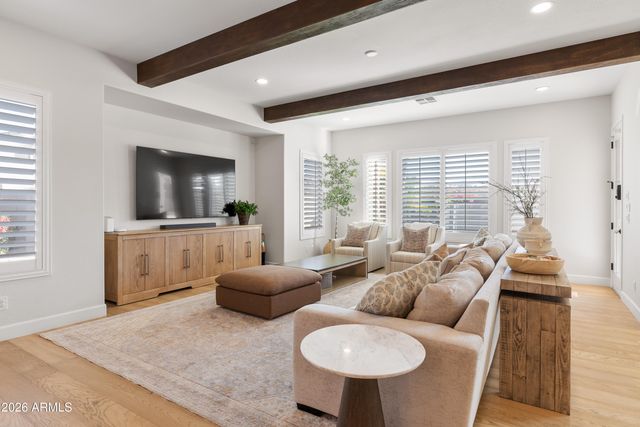 2517 S CONSTELLATION Way, Gilbert, AZ 85295