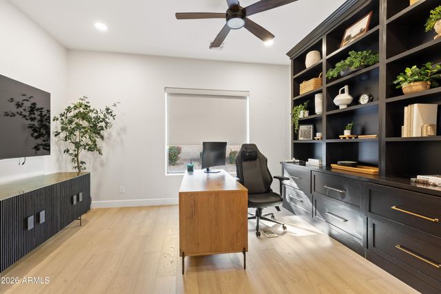 2517 S CONSTELLATION Way, Gilbert, AZ 85295