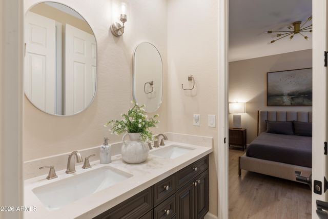 2517 S CONSTELLATION Way, Gilbert, AZ 85295