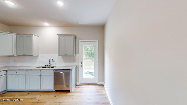 102 Sandy Springs Drive, Goldsboro, NC 27534
