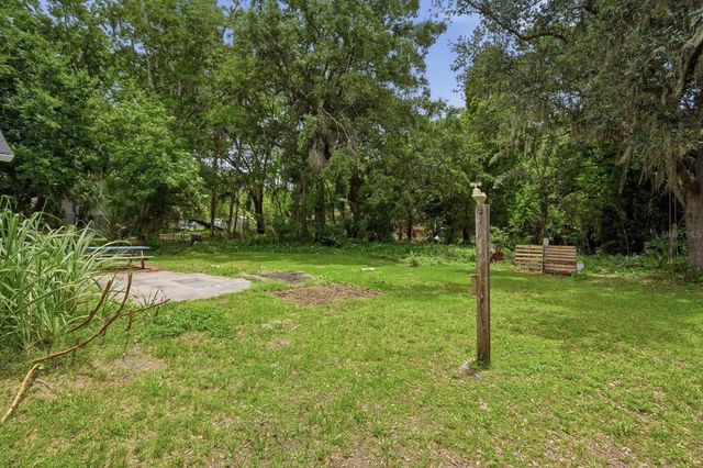 1001 E REYNOLDS STREET, Plant City, FL 33563