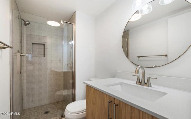 3737 E TURNEY Avenue 206, Phoenix, AZ 85018