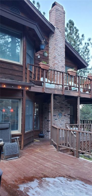 Image 2 of property listing at 5420 Shirley, Wrightwood, CA 92397