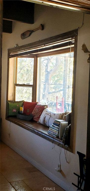 Image 5 of property listing at 5420 Shirley, Wrightwood, CA 92397