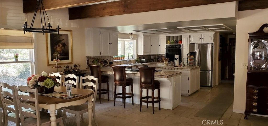 Image 7 of property listing at 5420 Shirley, Wrightwood, CA 92397