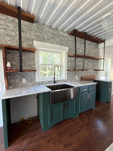 1391 Green Hill Estates Road, Monticello, KY 42633