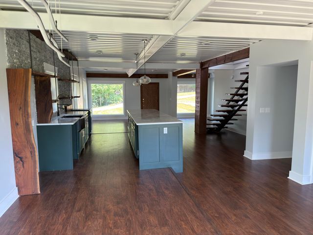 1391 Green Hill Estates Road, Monticello, KY 42633