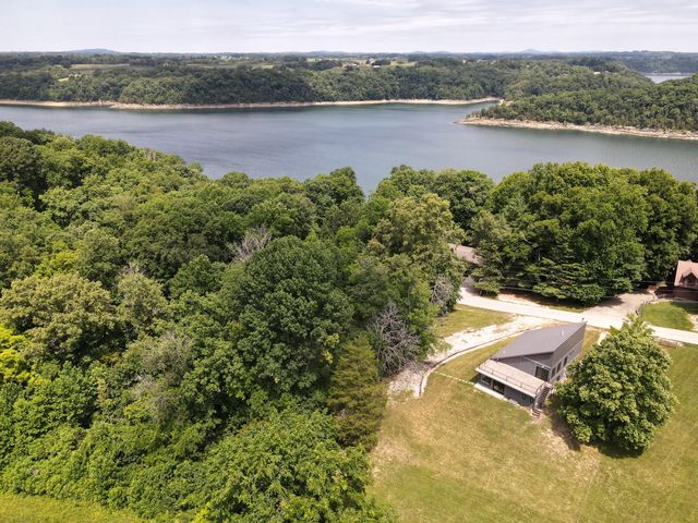 1391 Green Hill Estates Road, Monticello, KY 42633