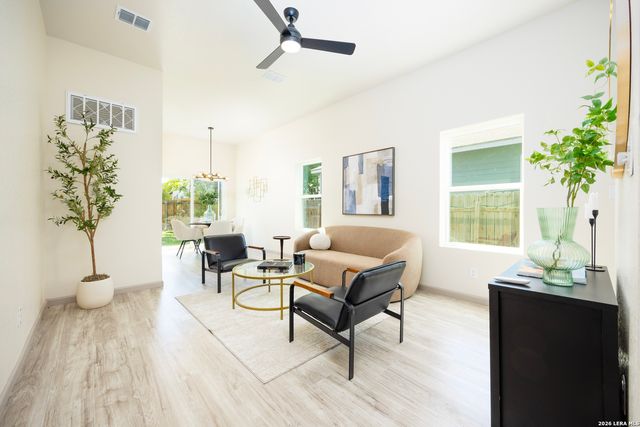 326 Cactus St, San Antonio, TX 78203