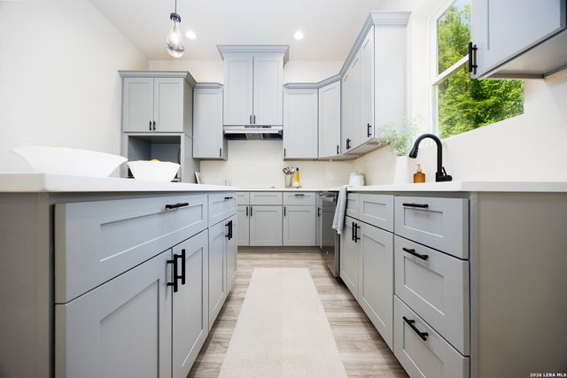 326 Cactus St, San Antonio, TX 78203