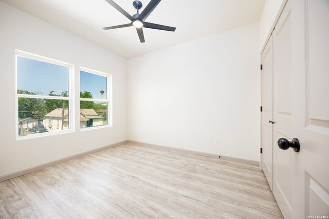 326 Cactus St, San Antonio, TX 78203