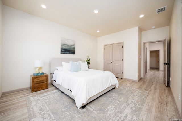 326 Cactus St, San Antonio, TX 78203