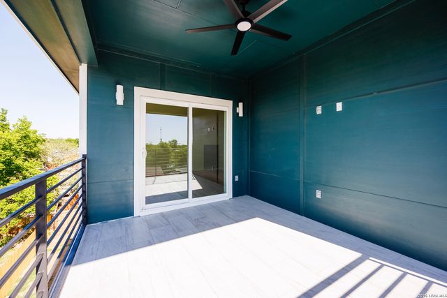 326 Cactus St, San Antonio, TX 78203