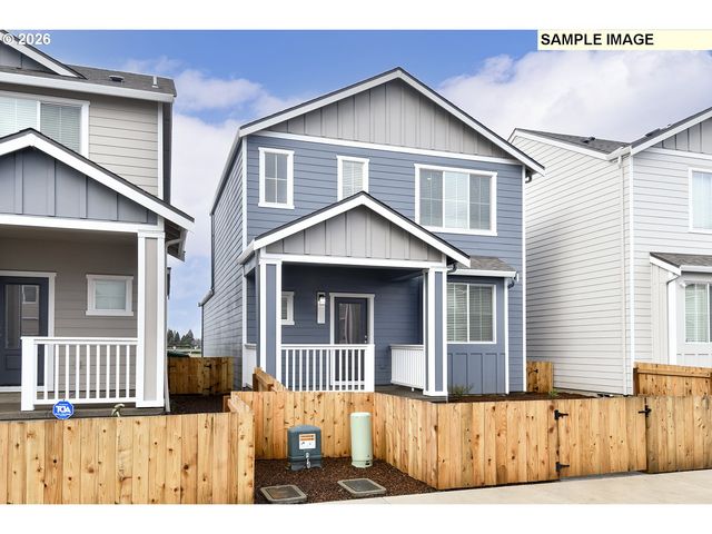 1392 OWL Ave, Woodburn, OR 97071
