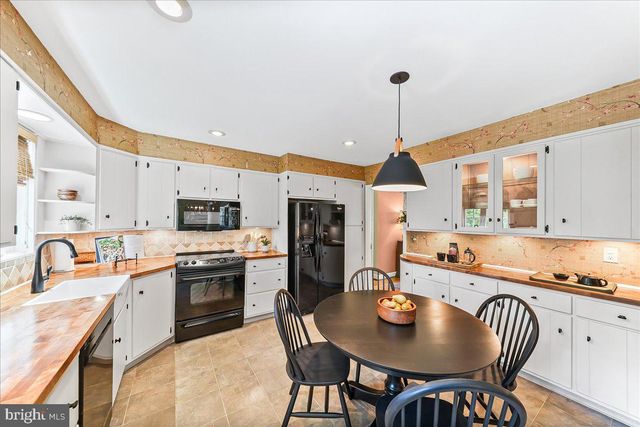 108 MANSION DR, Media, PA 19063