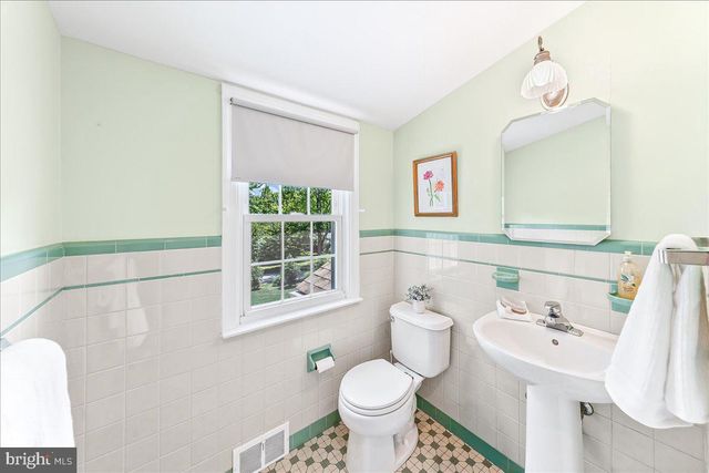 108 MANSION DR, Media, PA 19063