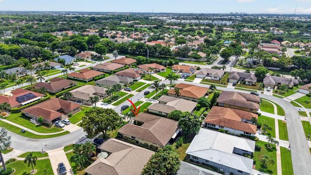10300 GREENTRAIL Drive N, Boynton Beach, FL 33436