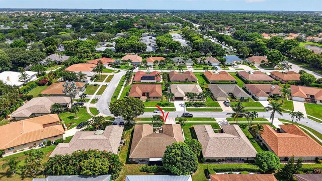 10300 GREENTRAIL Drive N, Boynton Beach, FL 33436