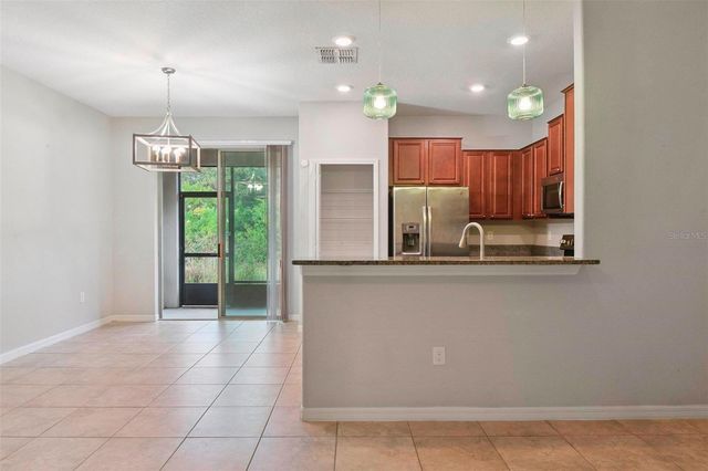 9754 PEMBROOKE PINES DRIVE, Sun City Center, FL 33573