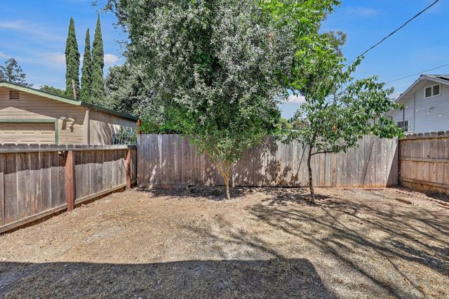 721 W Flora St, Stockton, CA 95203