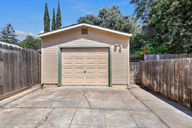 721 W Flora St, Stockton, CA 95203