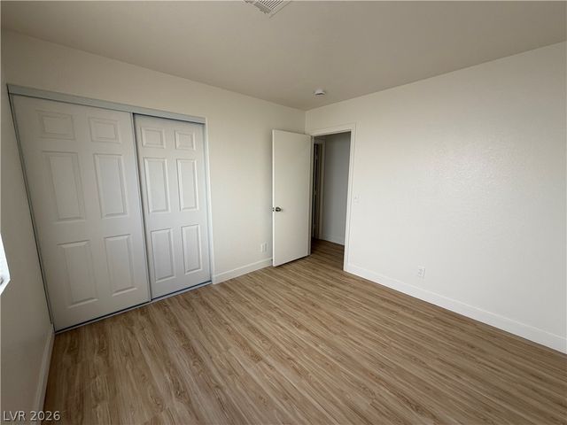 7820 Odysseus Avenue, Las Vegas, NV 89131