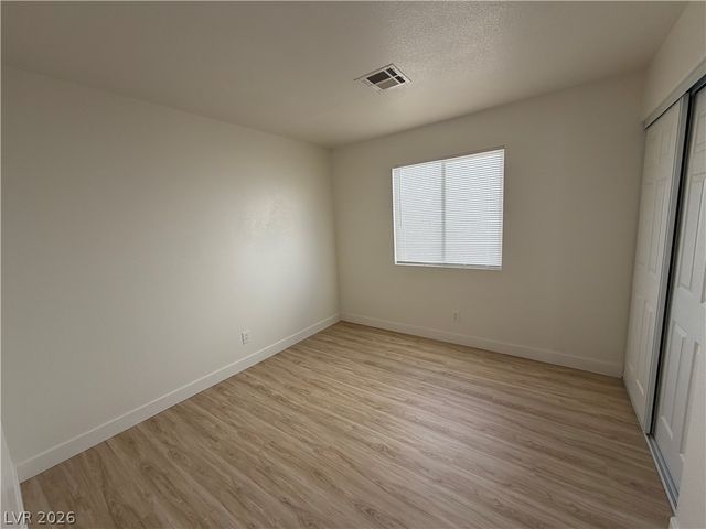 7820 Odysseus Avenue, Las Vegas, NV 89131