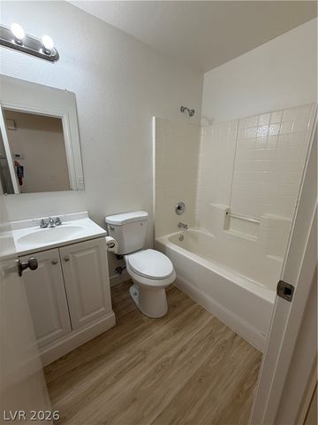7820 Odysseus Avenue, Las Vegas, NV 89131