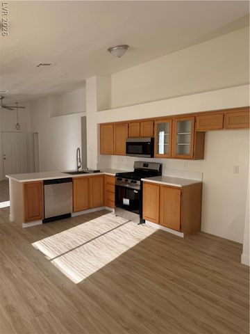 7820 Odysseus Avenue, Las Vegas, NV 89131