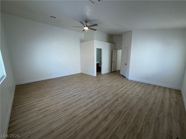 7820 Odysseus Avenue, Las Vegas, NV 89131