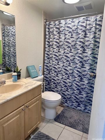 46-232 Kahuhipa Street F103, Kaneohe, HI 96744