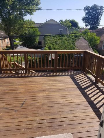 2823 Cleburne Street, Houston, TX 77004