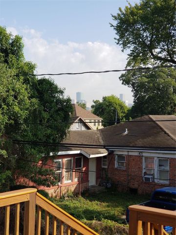 2823 Cleburne Street, Houston, TX 77004
