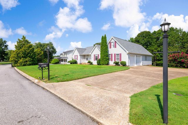 8837 River Cove Drive, Harrison, TN 37341