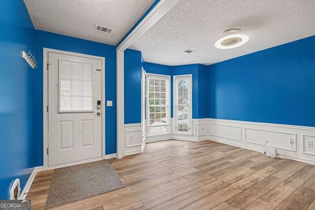 959 Briarleigh Court, Lawrenceville, GA 30044