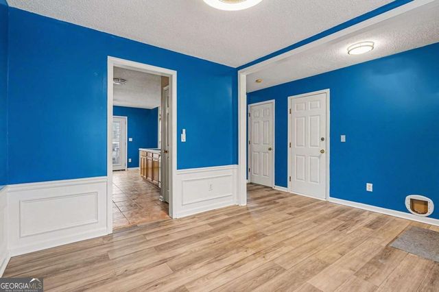 959 Briarleigh Court, Lawrenceville, GA 30044