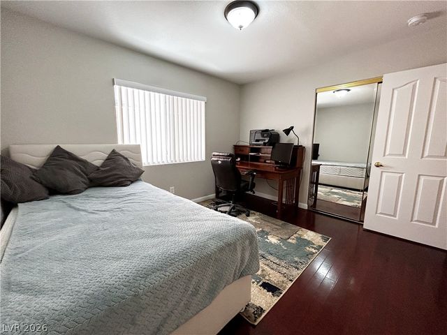 2013 Sedona Creek Circle, Las Vegas, NV 89128